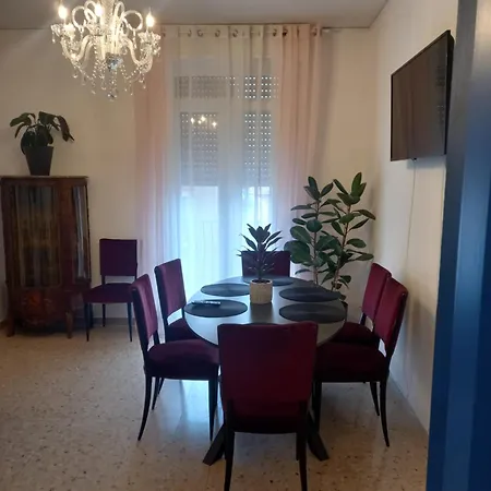 Apartment Casa Porta Vescovo 12 *