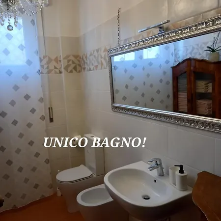 Casa Porta Vescovo 12 *